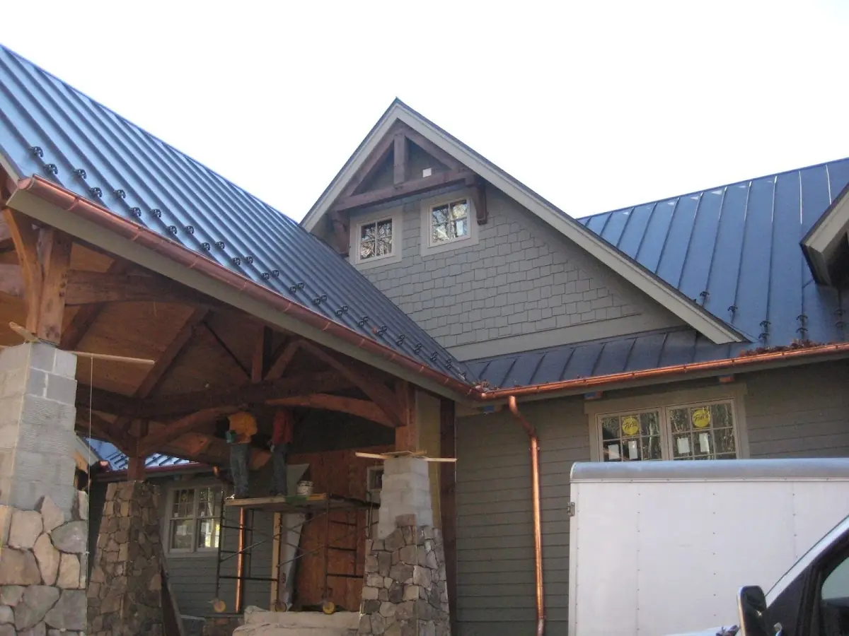 Craftsman Roofing team delivering quality roofing work in Elberton